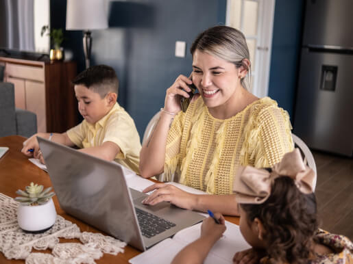 Home phone family kitchen table_mob